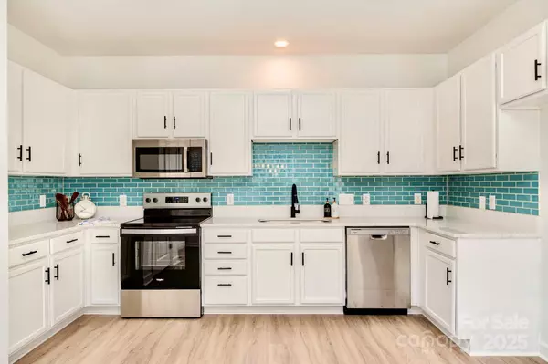 Gastonia, NC 28056,3932 Schenley AVE