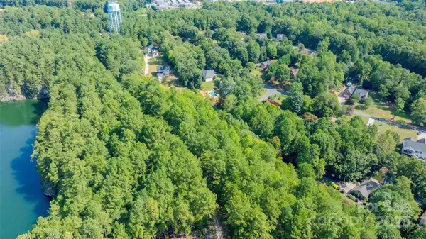 Mooresville, NC 28117,122 Ridge Top RD #4