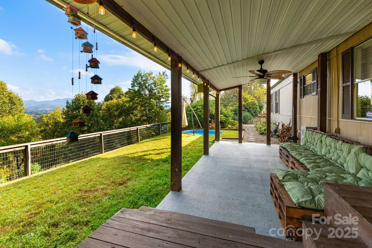 Canton, NC 28716,178 Keith DR