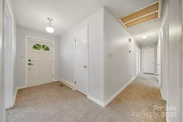 Connelly Springs, NC 28612,151 Azalea DR