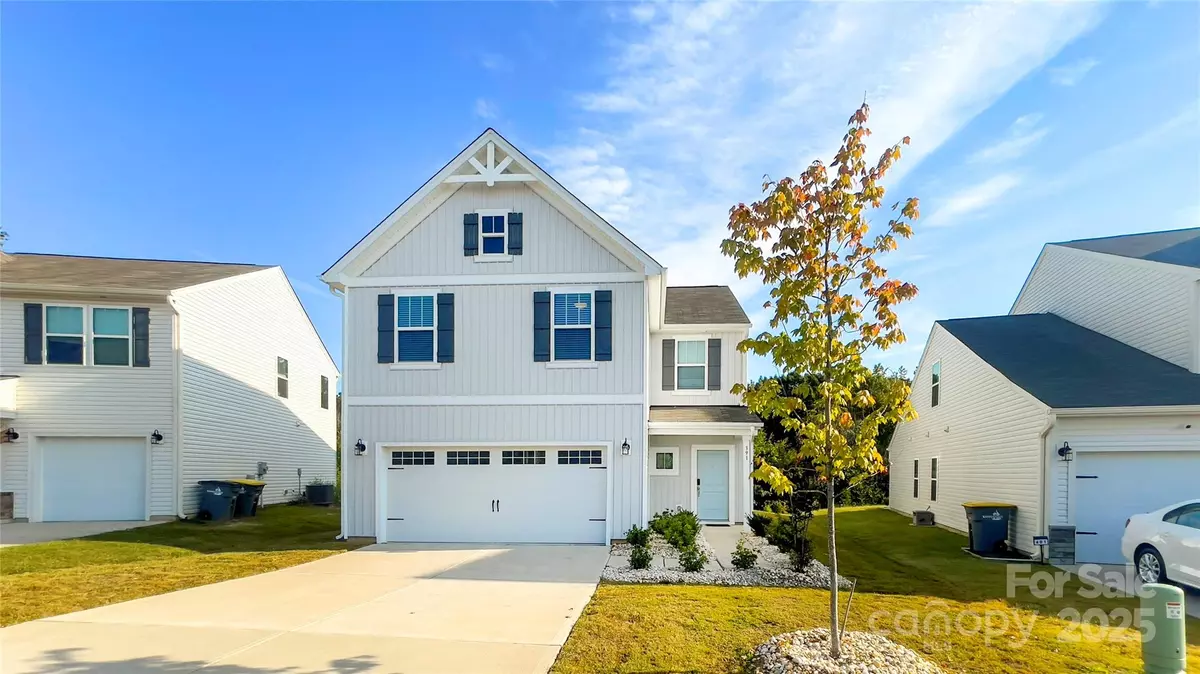 Kannapolis, NC 28081,391 Copes CT