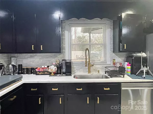 Charlotte, NC 28212,7519 Marlbrook DR
