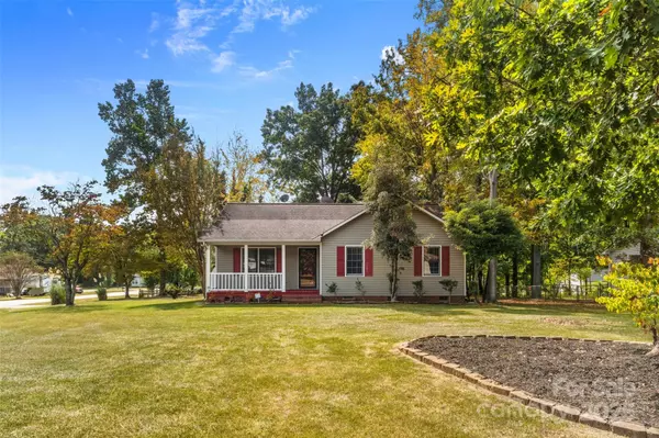2282 White Pine CT, Lancaster, SC 29720