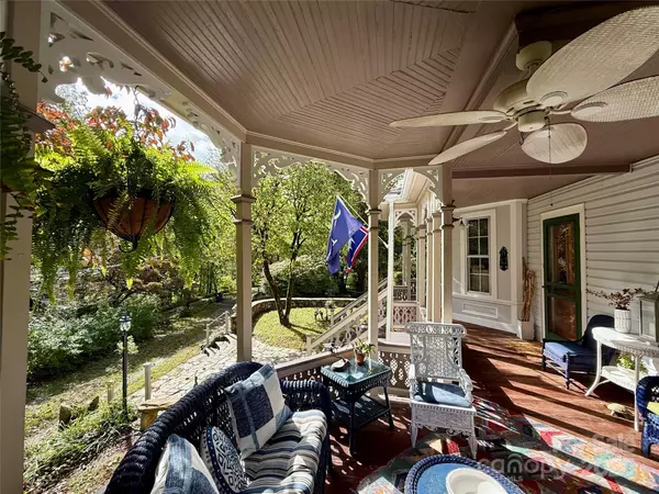 Saluda, NC 28773,59 Coates ST