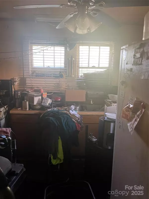 Salisbury, NC 28144,106 Crawford ST