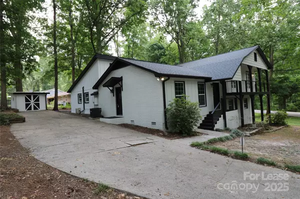 Wingate, NC 28174,310 Chaney ST