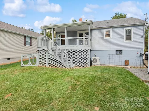 Canton, NC 28716,44 & 48 Wiggins ST