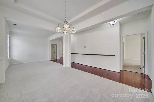 Fort Mill, SC 29708,328 Garnet CT