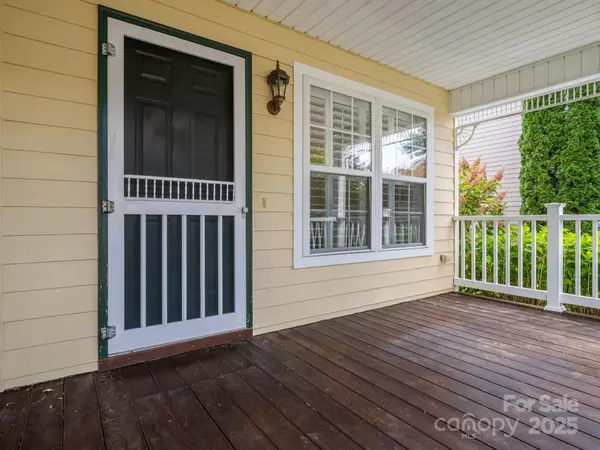 Black Mountain, NC 28711,10 Cotton Creek CIR