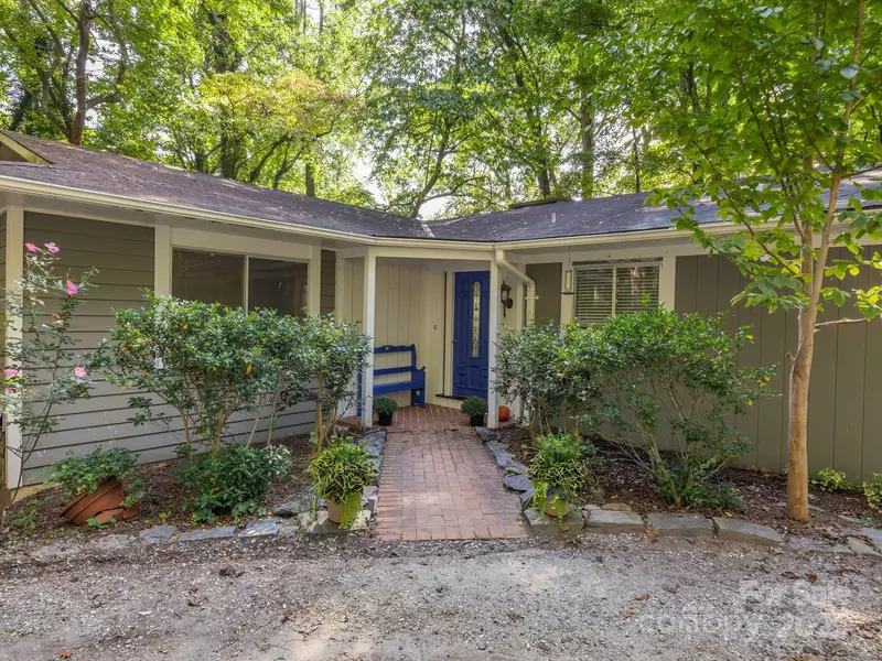 277 Fairlane RD, Columbus, NC 28722