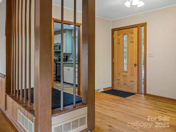 Columbus, NC 28722,277 Fairlane RD