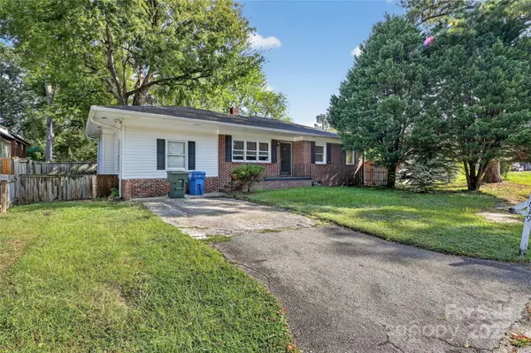 3819 Gill ST, Columbia, SC 29205