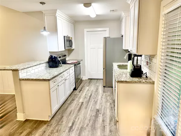 Salisbury, NC 28146,504 Barringer ST