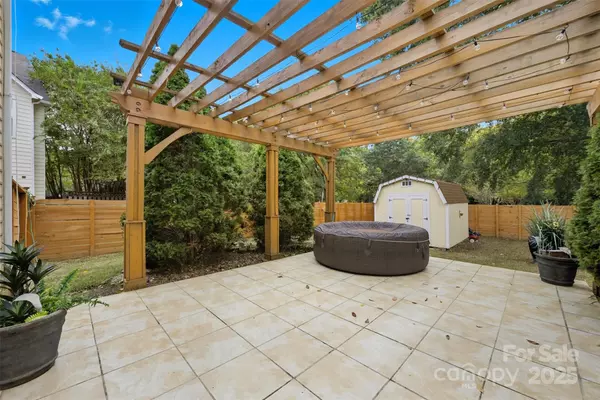 Charlotte, NC 28273,13308 Bolingbrook LN