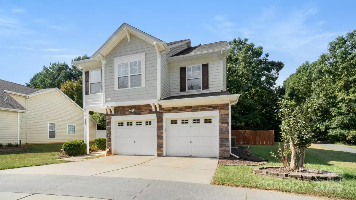 Rock Hill, SC 29732,695 Goldflower DR