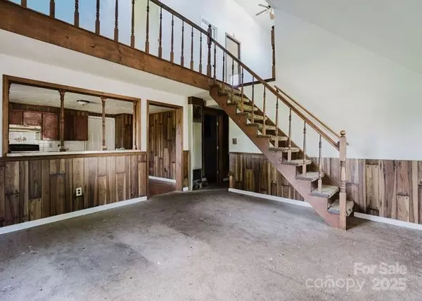 Lumberton, NC 28358,122 Orange ST
