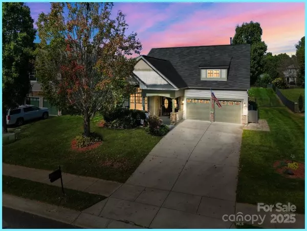 308 Tall Wheat LN, Mount Holly, NC 28120