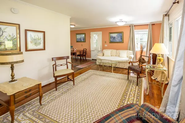 Rutherfordton, NC 28139,186 Tanner ST