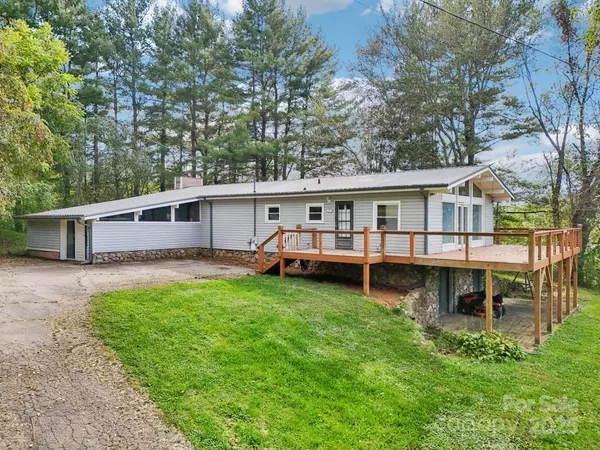 Canton, NC 28716,61 Magnolia DR