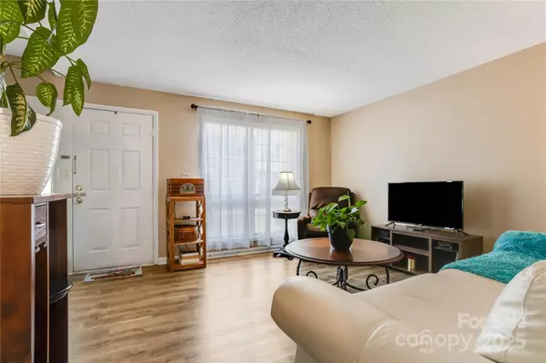 Gastonia, NC 28054,1969 Lancer CT