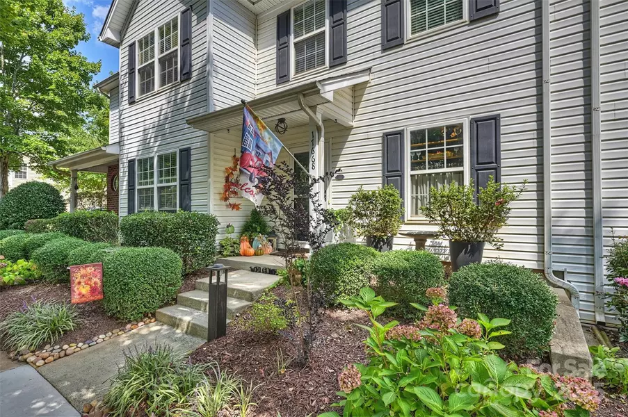 17668 Caldwell Track DR, Cornelius, NC 28031