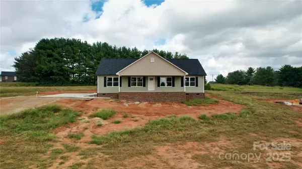 2984 W NC 27 HWY, Lincolnton, NC 28092