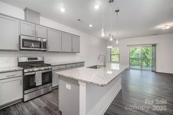 558 Dulaney DR, Tega Cay, SC 29708