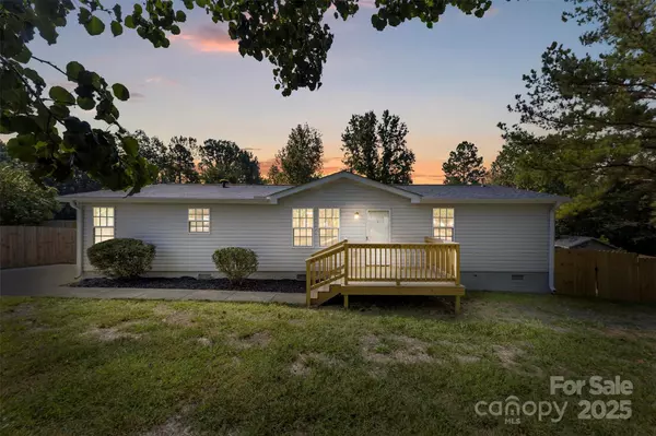 144 Ridge Creek DR,  Troutman,  NC 28166