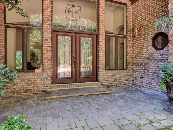 Weddington, NC 28104,225 Riverton RD