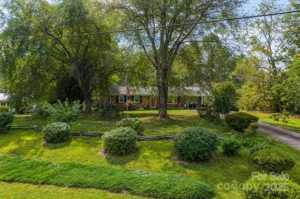 Morganton, NC 28655,3651 Pea Ridge RD