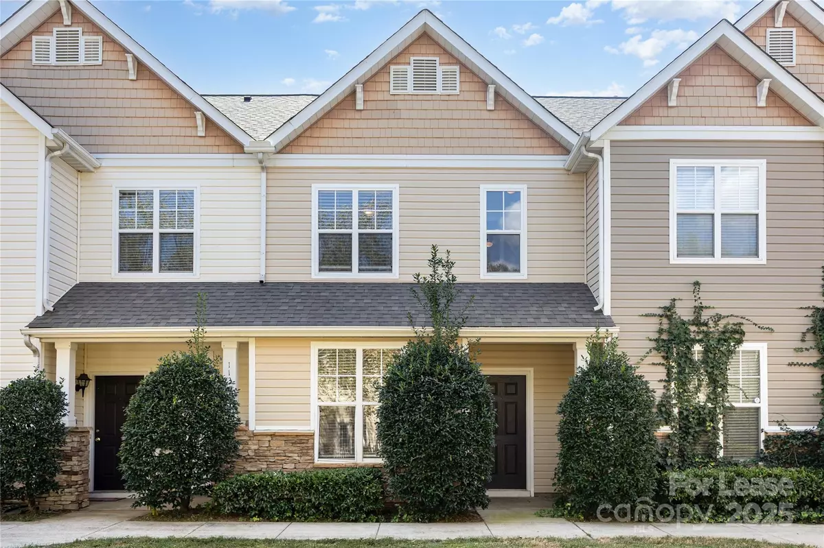 Charlotte, NC 28277,11331 Dundarrach LN