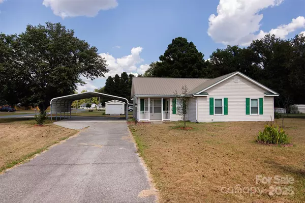 Rockingham, NC 28379,103 Bluebird CT