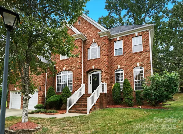 Charlotte, NC 28213,13108 Purple Dawn DR