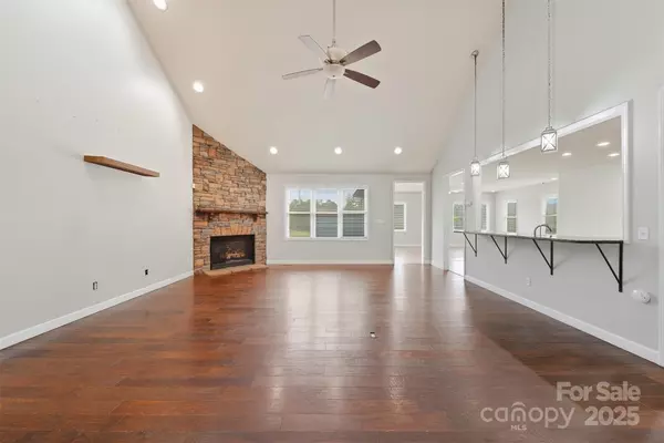 Lincolnton, NC 28092,1865 Rockdam Creek CT