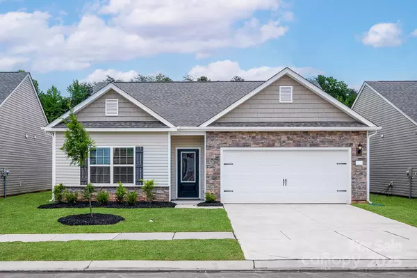 4013 Bolo DR, Charlotte, NC 28215