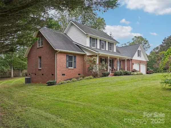 Candler, NC 28715,2 Cambridge DR