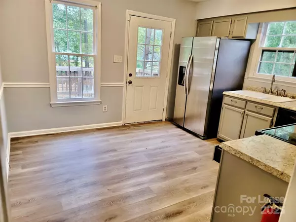 Charlotte, NC 28227,6414 Rockshire DR