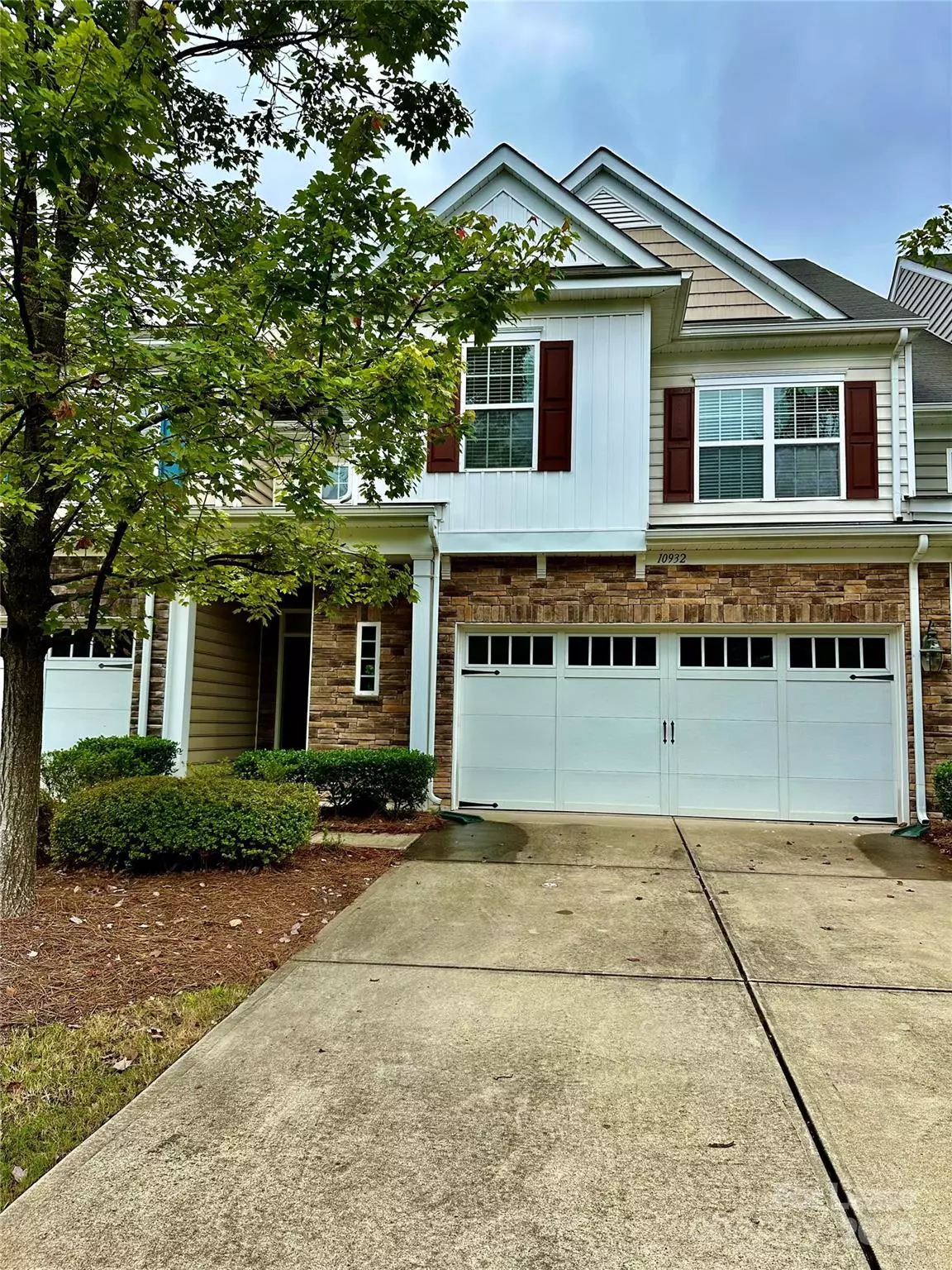Charlotte, NC 28277,10932 Burnt Leather LN