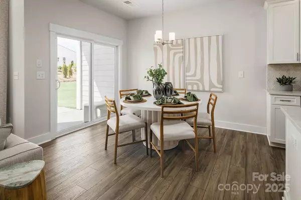 Charlotte, NC 28269,3029 Finchborough CT #224