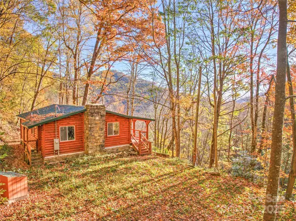 430 Long Branch RD, Maggie Valley, NC 28751