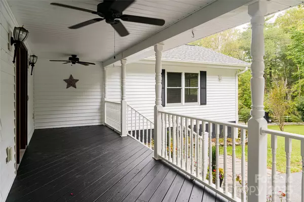 Pisgah Forest, NC 28768,1388 King RD