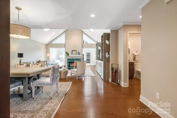 Hendersonville, NC 28792,54 Lake Pointe CIR