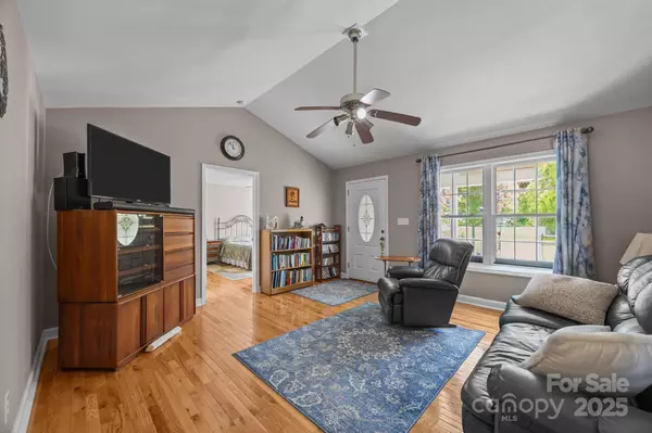 Morganton, NC 28655,1796 Foothills PL