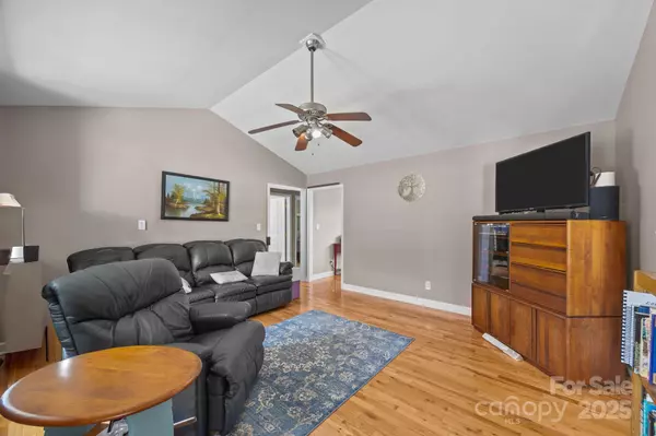 Morganton, NC 28655,1796 Foothills PL