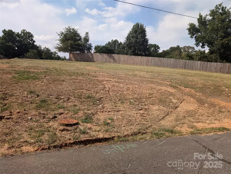 804 Evergreen AVE, Kannapolis, NC 28081