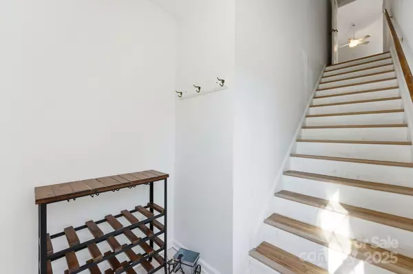 Charlotte, NC 28210,9401 S Vicksburg Park CT