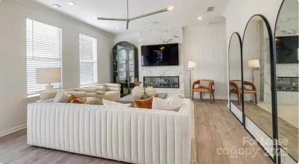 Charlotte, NC 28262,5012 Rill CT