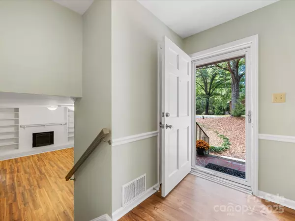 Charlotte, NC 28270,7322 Kilcullen DR