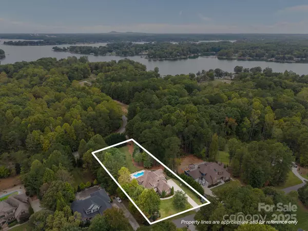 Mooresville, NC 28117,117 Wolf Hill DR