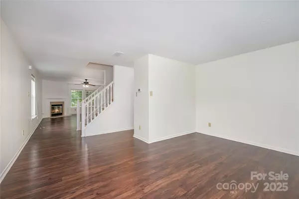 Charlotte, NC 28216,1113 Swearngan Ridge CT